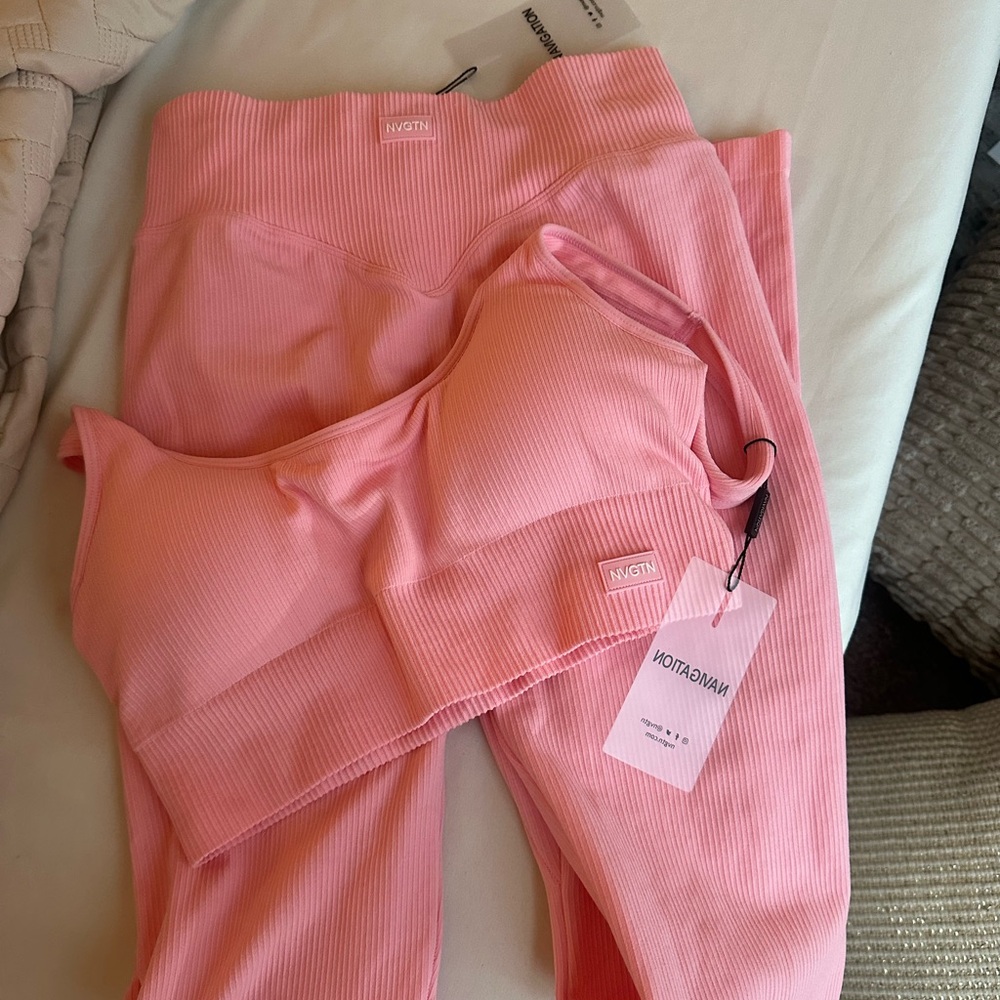 NVGTN Blush Ribbed Workout Set